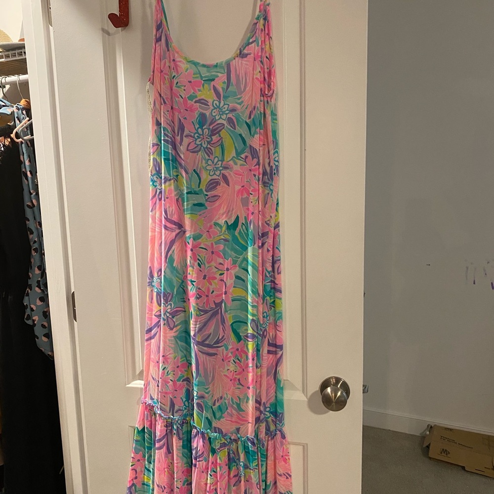 Lilly beach dress or cover up. NWT, large. Maxi length and cute af.